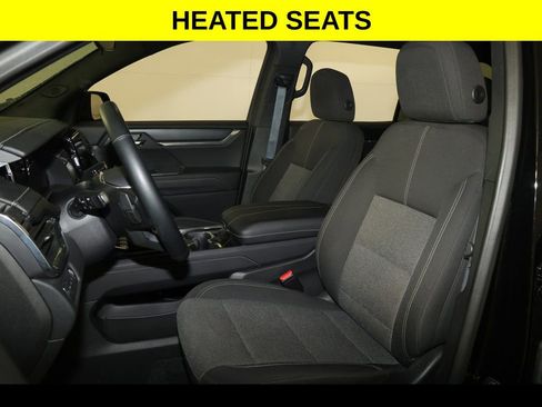 Used 2025 GMC Acadia Elevation image 3