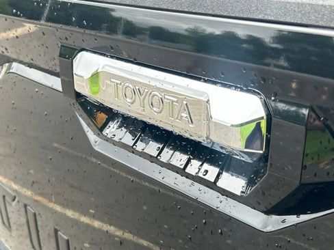Used 2023 Toyota Tundra Limited w/ TRD Off-Road Package AWD/4WD image 16
