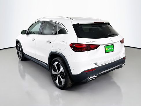 Used 2025 Mercedes-Benz GLA 250 image 7