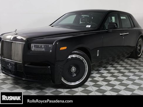 New 2026 Rolls-Royce Phantom Sedan RWD image 1