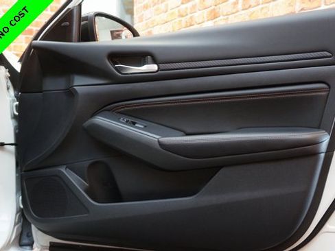 Certified 2022 Nissan Altima 2.5 SR image 60