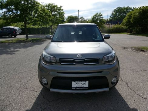Used 2019 Kia Soul + FWD image 2