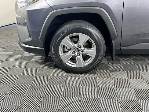 Used 2024 Toyota RAV4 XLE w/ Convenience Package FWD image 11