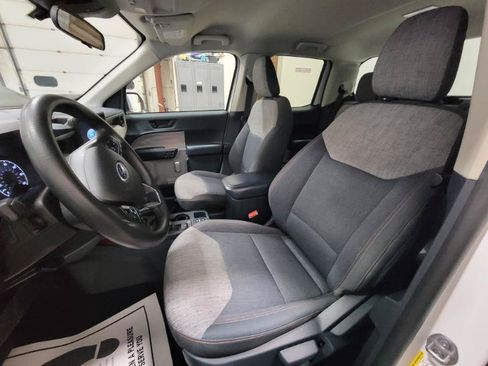 Used 2022 Ford Maverick XLT FWD image 43