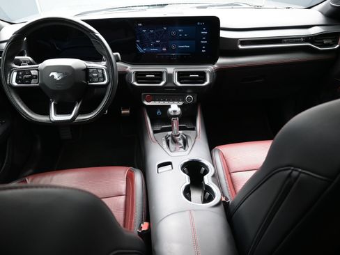 Used 2024 Ford Mustang GT Premium image 13