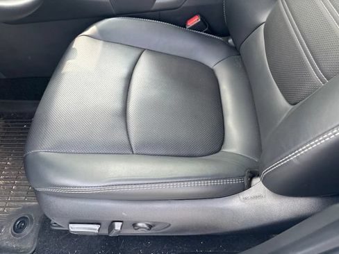 Used 2025 Toyota RAV4 Limited w/ Advanced Technology Package FWD image 15