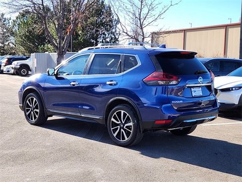 Used 2020 Nissan Rogue SL w/ Premium Package image 3