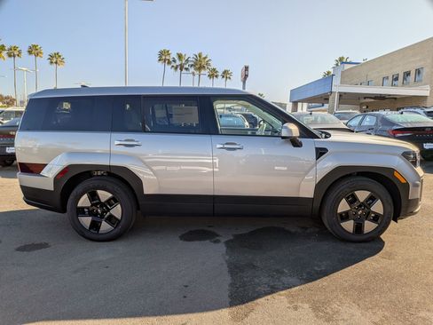 New 2026 Hyundai Santa Fe SE image 5
