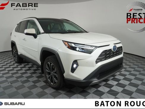 Used 2022 Toyota RAV4 Limited image 1