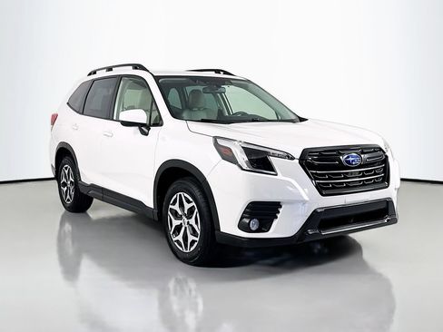 Used 2022 Subaru Forester Premium AWD/4WD image 4