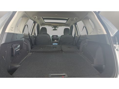 Certified 2023 Nissan Rogue SV w/ SV Premium B Package AWD/4WD image 13