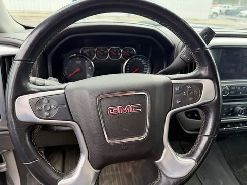 Used 2019 GMC Sierra 1500 SLE w/ SLE Value Package AWD/4WD image 10