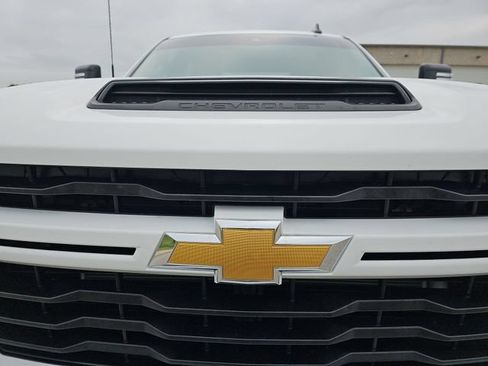 Used 2025 Chevrolet Silverado 2500 Custom w/ Custom Convenience Package AWD/4WD image 30