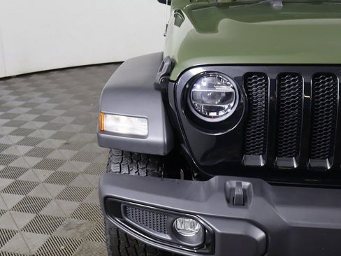 Used 2021 Jeep Wrangler Unlimited Sport image 10