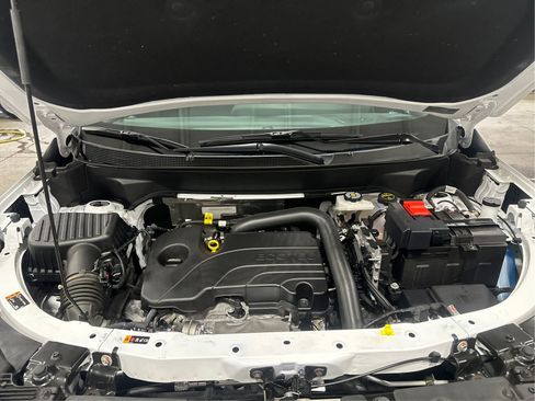 Certified 2025 Chevrolet Equinox LT AWD/4WD image 11