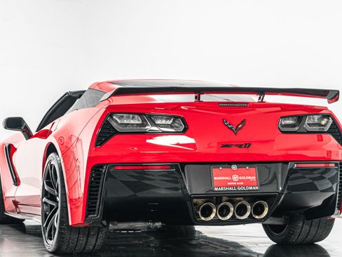 Used 2019 Chevrolet Corvette ZR1 RWD image 7