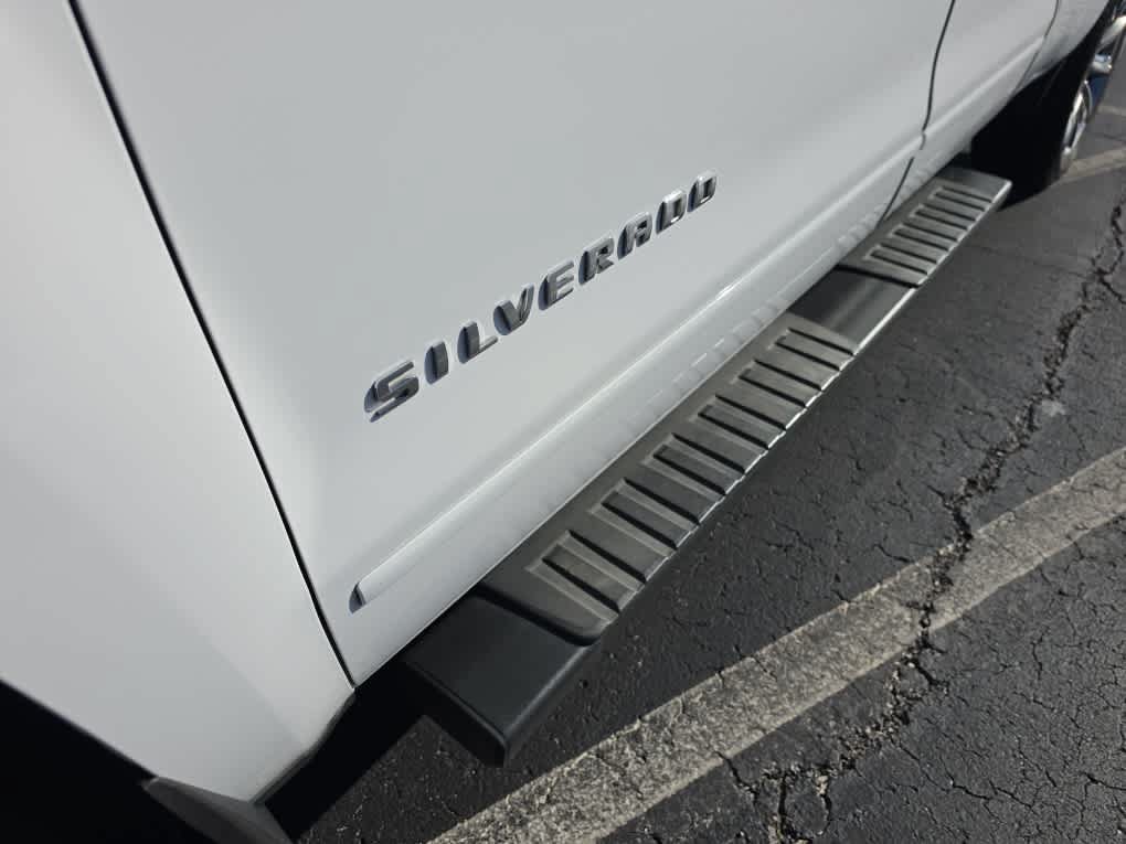 Used 2016 Chevrolet Silverado 1500 LT w/ All Star Edition AWD/4WD image 11