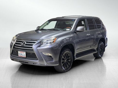 Used 2016 Lexus GX 460 w/ Premium Package AWD/4WD image 3