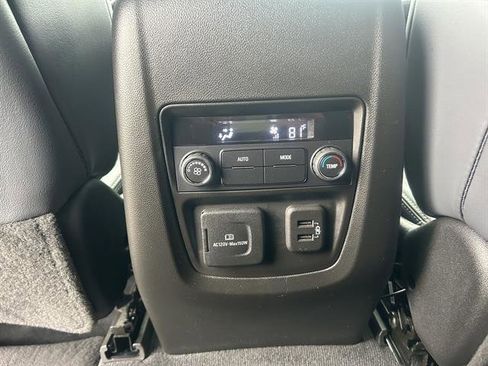 Certified 2023 Buick Enclave Essence w/ Experience Buick Package image 34