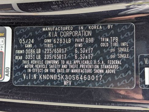 Certified 2025 Kia Carnival LX FWD image 31