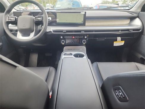 New 2026 Hyundai Ioniq 9 SEL image 9