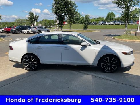 Used 2026 Honda Accord Touring image 6