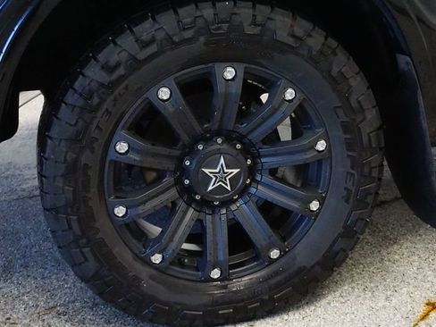 Used 2013 RAM 1500 Sport w/ Sport Premium Group image 10