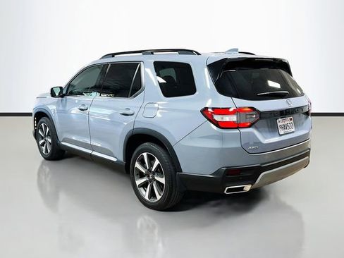 Used 2023 Honda Pilot Elite image 5