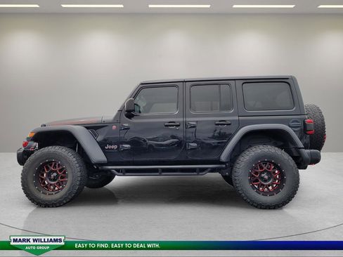 Used 2019 Jeep Wrangler Unlimited Rubicon w/ Dual Top Group AWD/4WD image 7