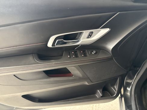 Used 2013 GMC Terrain SLE image 15