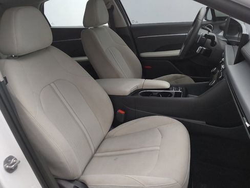 Used 2024 Hyundai Sonata SEL w/ Convenience Package FWD image 21