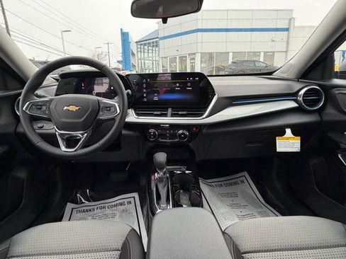 New 2026 Chevrolet Trax LT w/ Driver Confidence Package image 3