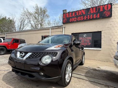 Used 2015 Nissan Juke SL image 1