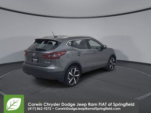 Used 2021 Nissan Rogue Sport SL w/ Premium Package AWD/4WD image 14