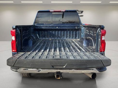 Used 2022 Chevrolet Silverado 2500 LTZ w/ LTZ Convenience Package image 32
