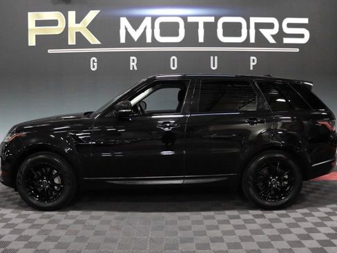 Used 2022 Land Rover Range Rover Sport SE AWD/4WD image 3