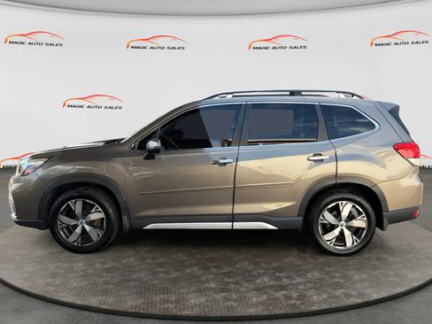 Used 2019 Subaru Forester Touring AWD/4WD image 7