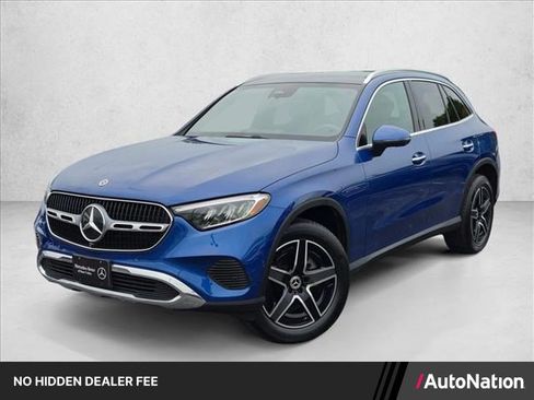 Certified 2026 Mercedes-Benz GLC 300 4MATIC image 1