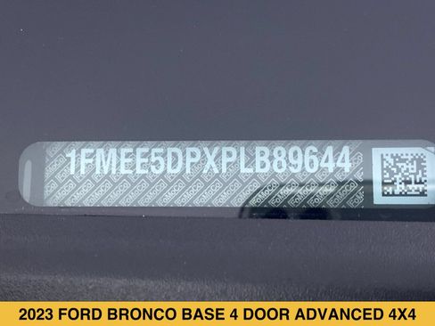 Used 2023 Ford Bronco Wildtrak AWD/4WD image 16
