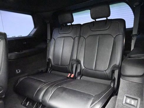 Used 2021 Jeep Grand Cherokee L Overland w/ Advanced Protech Group III image 18