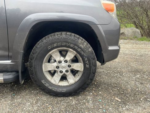 Used 2012 Toyota 4Runner SR5 w/ Convenience Pkg AWD/4WD image 30