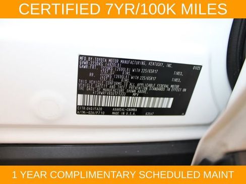Used 2025 Toyota RAV4 XLE AWD/4WD image 25