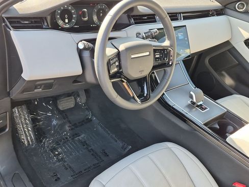 Certified 2026 Land Rover Range Rover Evoque S AWD/4WD image 9