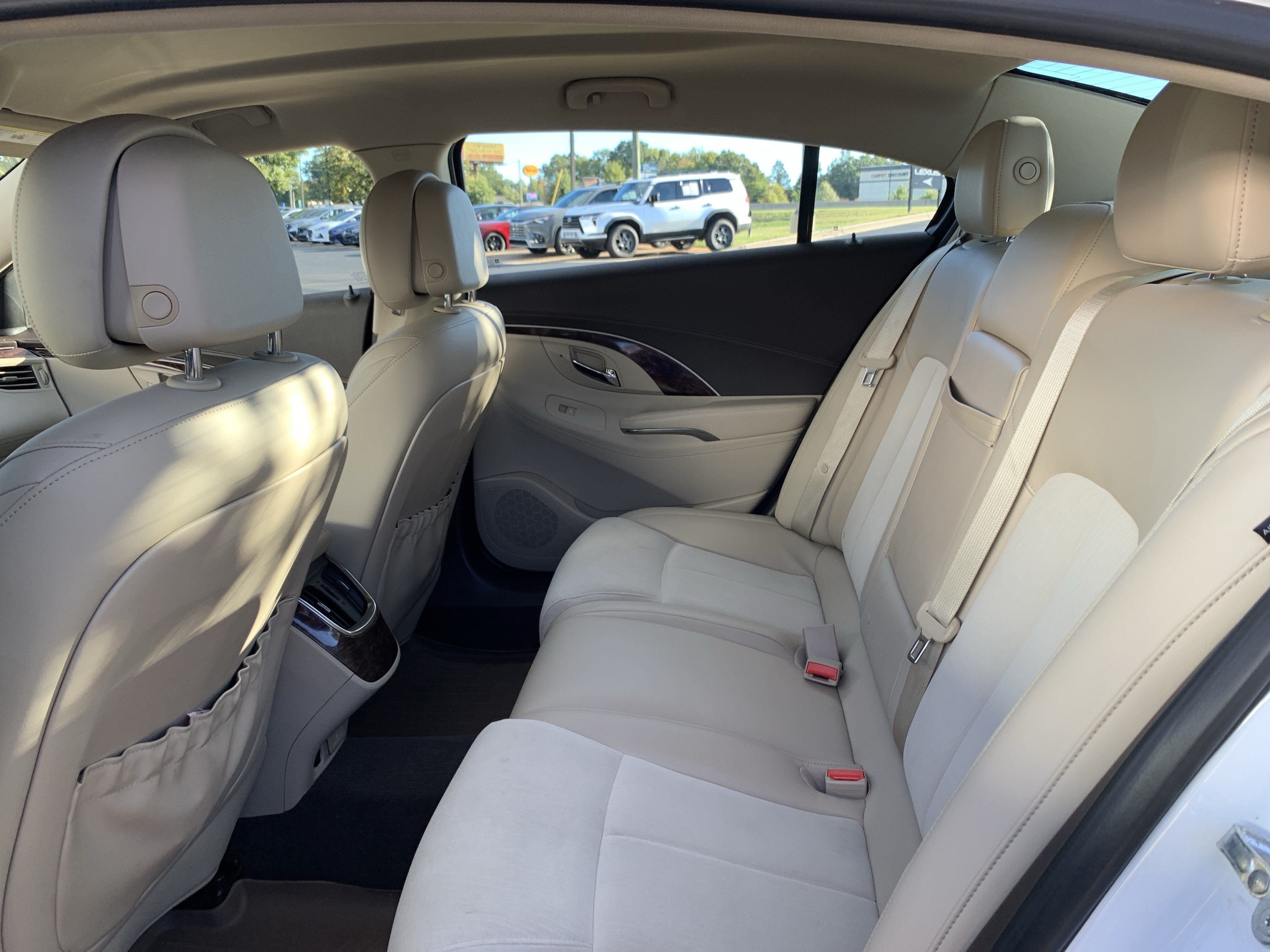 Used 2014 Buick LaCrosse FWD image 32