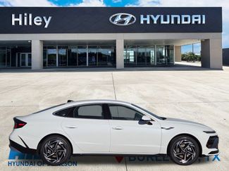 New 2026 Hyundai Sonata SEL video 3