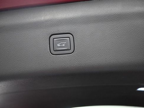 Used 2023 Buick Enclave Premium w/ Experience Buick Package AWD/4WD image 17