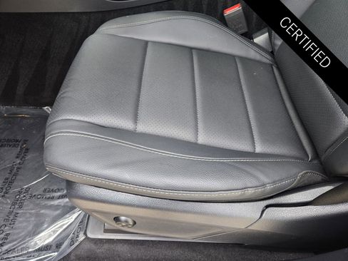 Certified 2024 Mercedes-Benz GLE 350 4MATIC image 21
