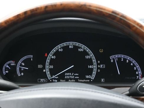 Used 2011 Mercedes-Benz S 550 4MATIC image 18