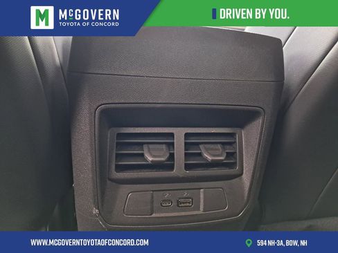 Used 2023 Chevrolet Colorado Z71 w/ Z71 Convenience Package 2 image 32