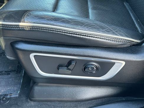 Used 2021 RAM 1500 Laramie RWD image 18